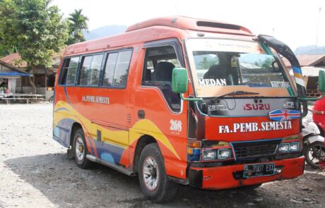 Pemb Semesta Bus From Medan City to Bukit Lawang