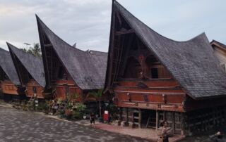 Sumatra Tour & Travel trip to Huta sialagan samosir