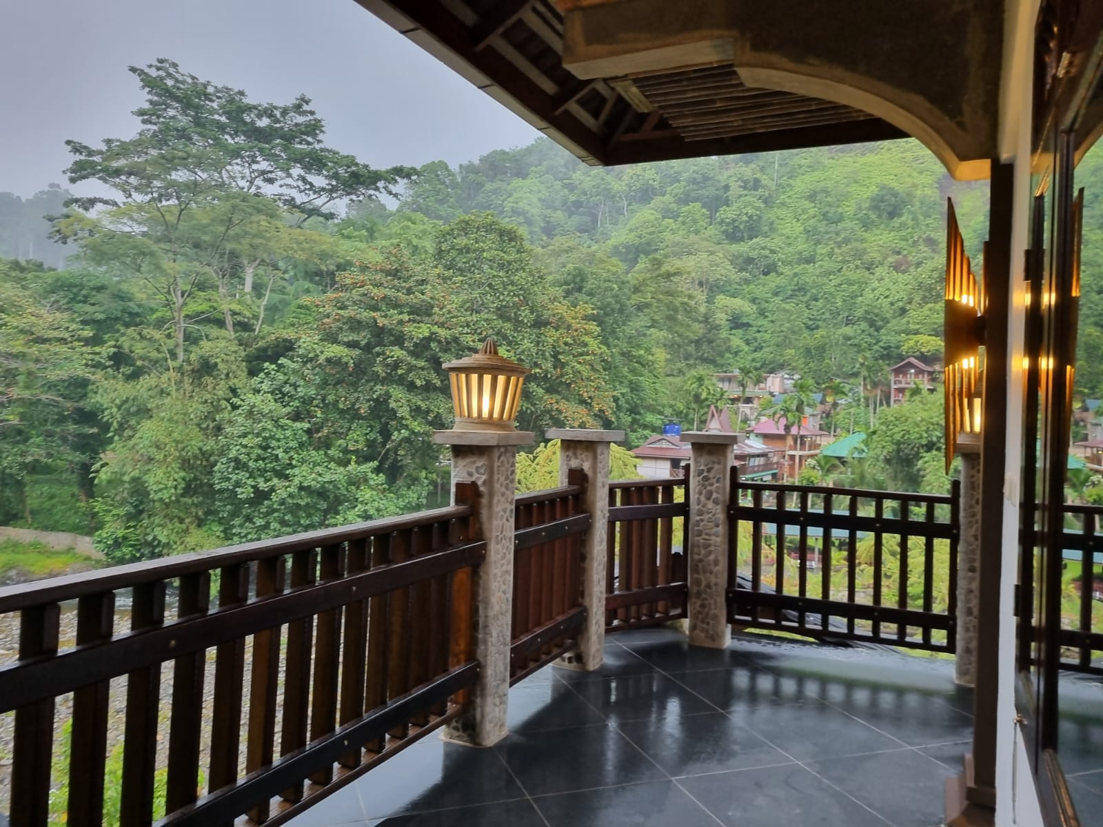 Jungle Border Bukit Lawang
