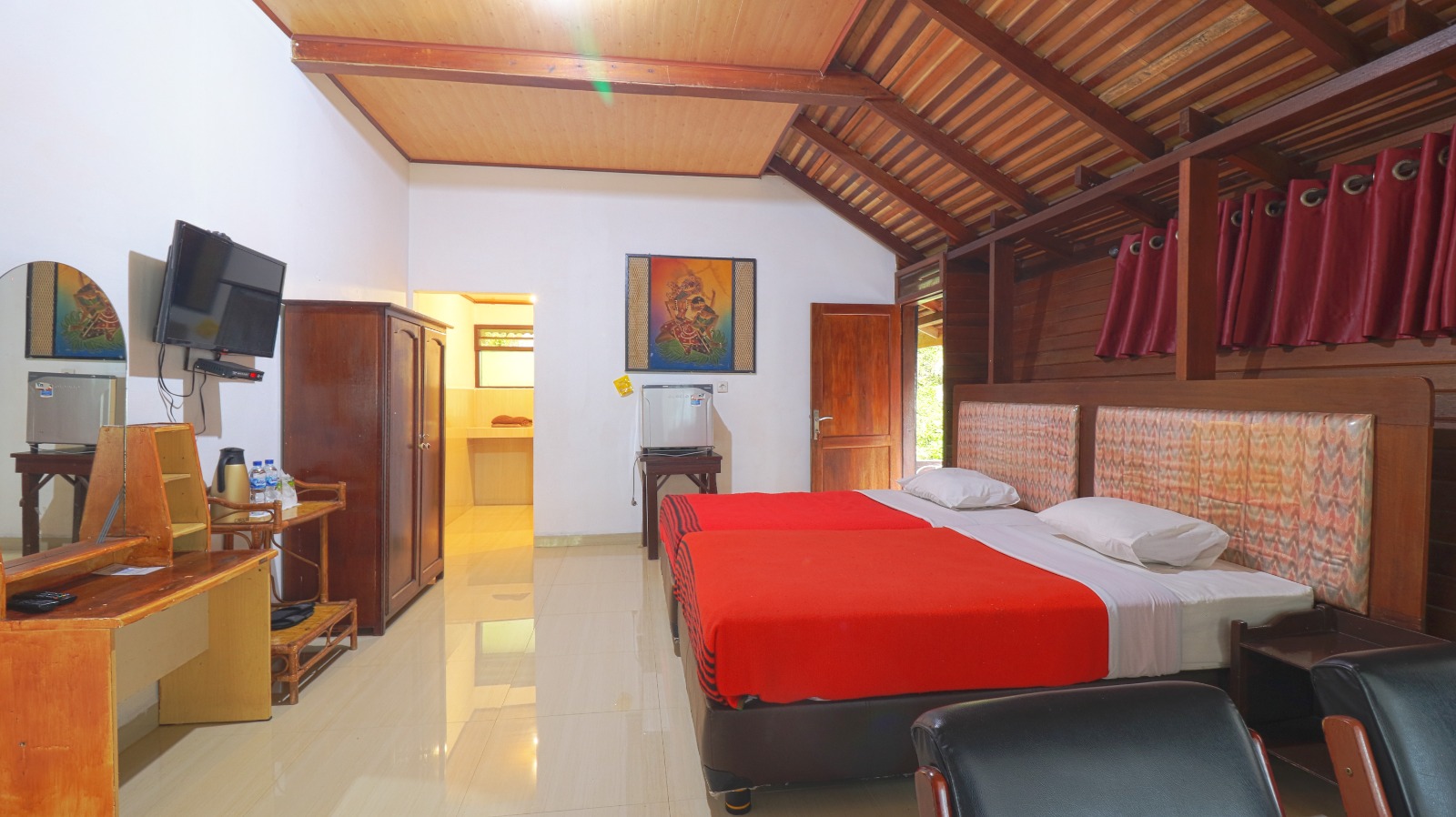 Carolina cottage samosir deluxe room