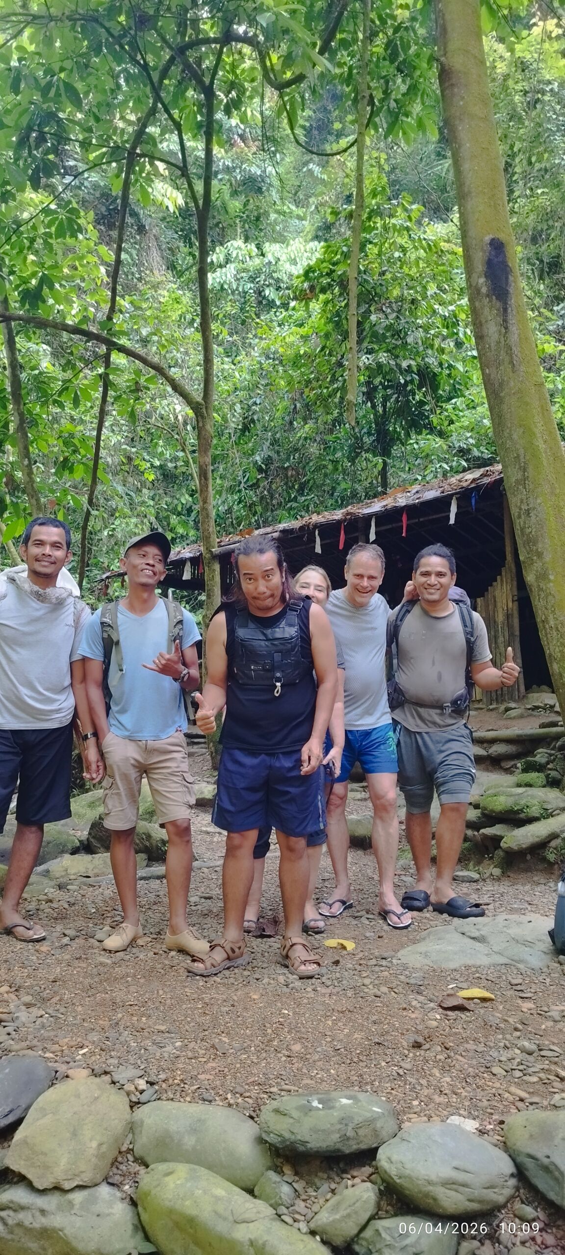 Jungle shelter 1 for the first night in the jungle of sumatra Jungle shelter 1 for the first night in the jungle of sumatra