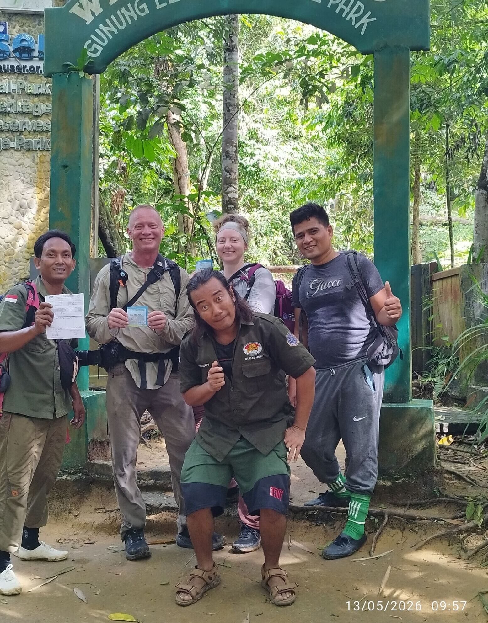 2-day jungle trekking in Bukit Lawang 